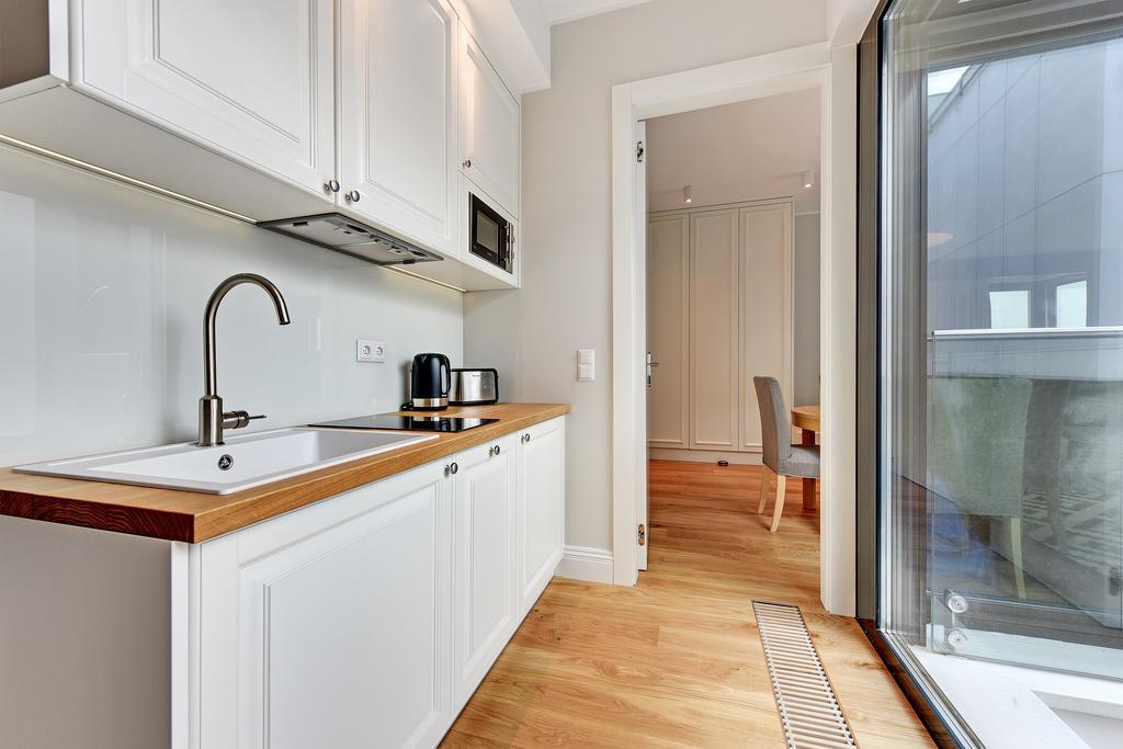 Grand Apartments Wave- Na Fali Сопот Экстерьер фото